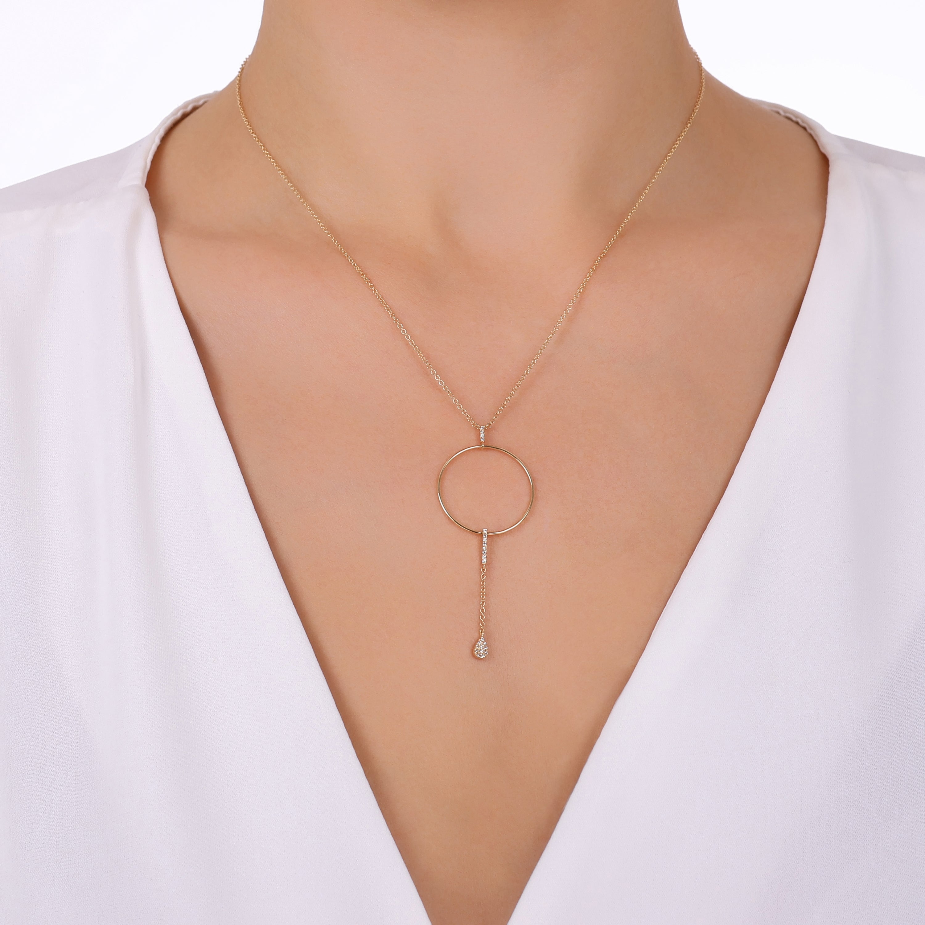 0.07ct Pırlantalı Tasarım Kolye