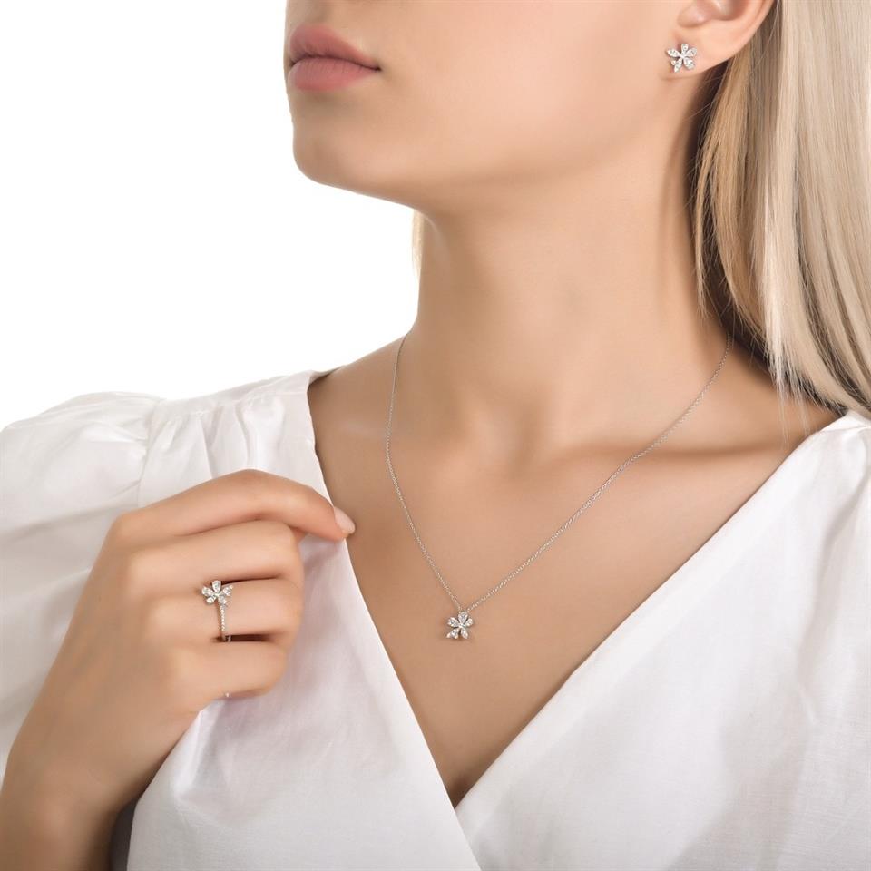 0.67ct Çiçek Figürlü Pırlanta Tasarım Kolye